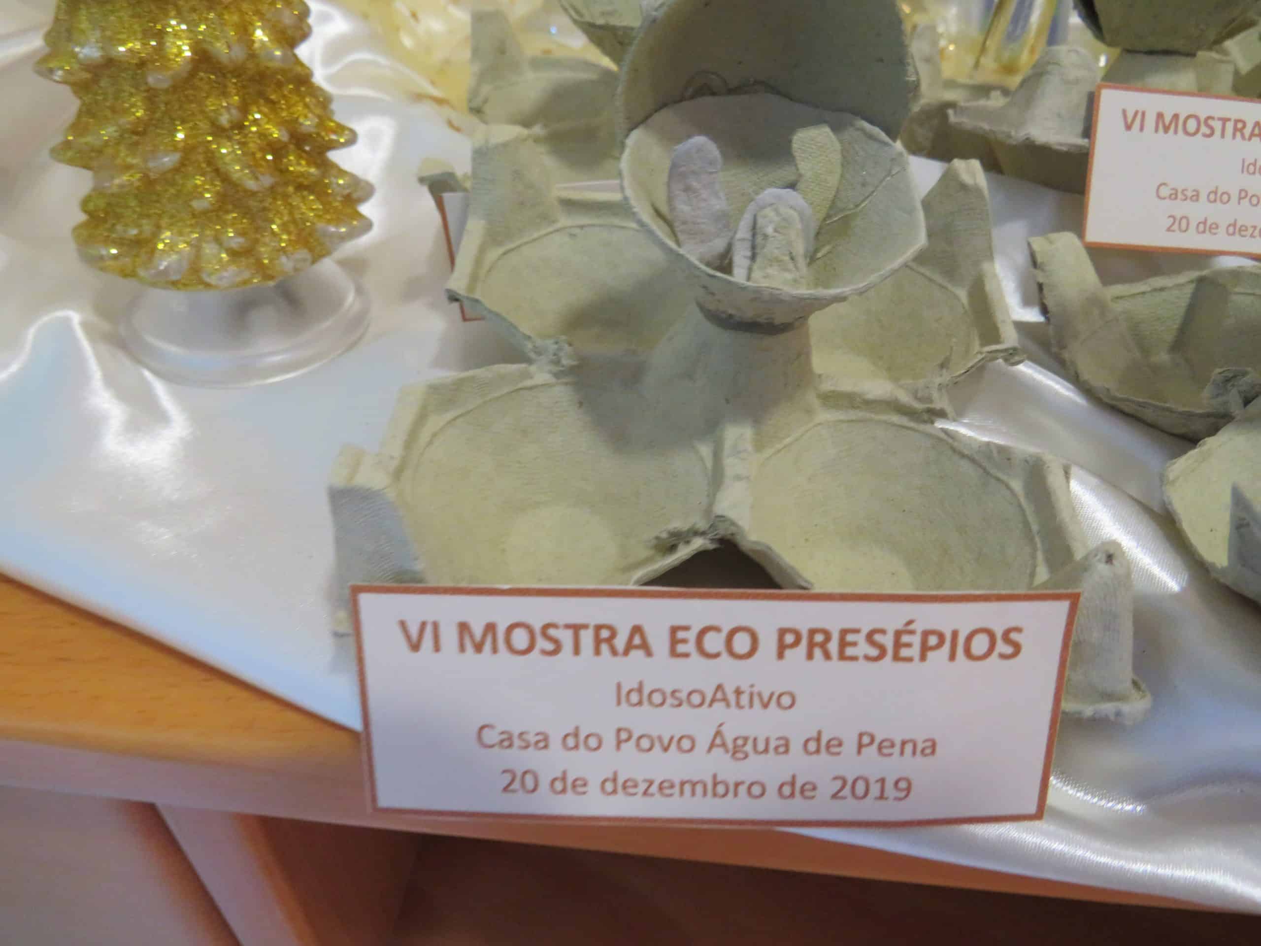 Troféu para os participantes na mostra Eco presépios